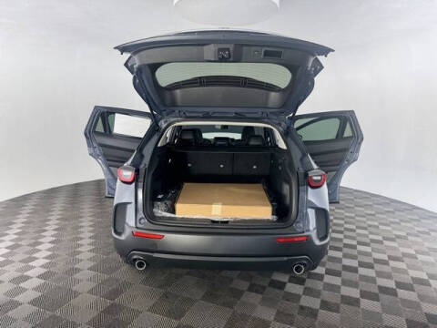 2025 Mazda CX-50 2.5 S Select