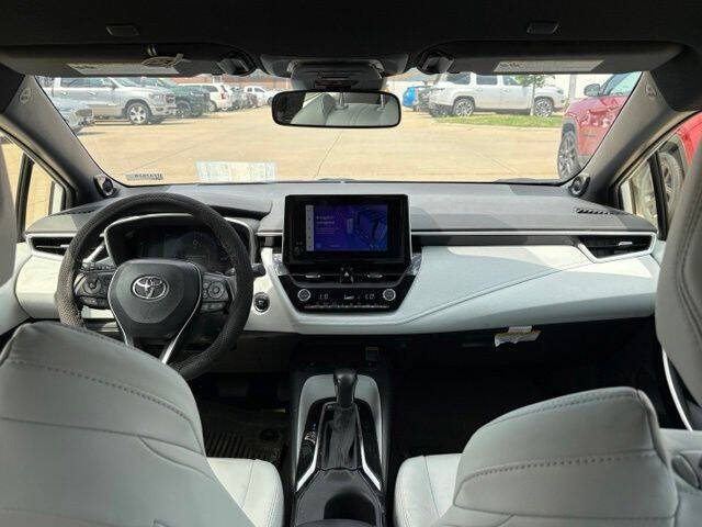 2023 Toyota Corolla Hatchback XSE