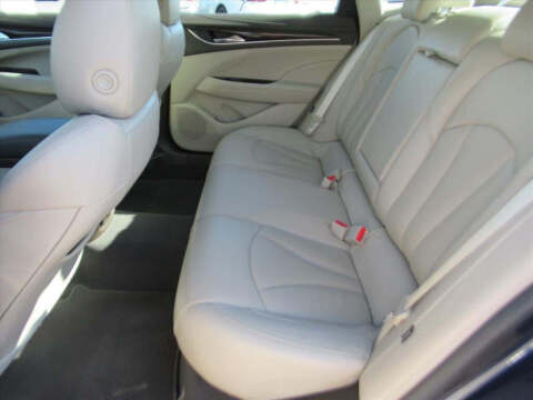 2017 Buick LaCrosse Premium