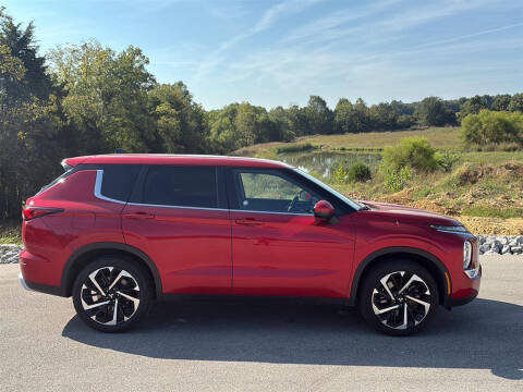 2024 Mitsubishi Outlander SE