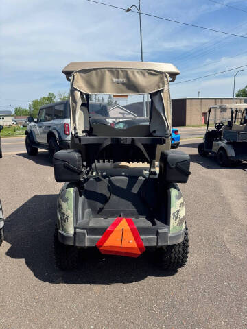2020 E-Z-GO RXV ELiTE