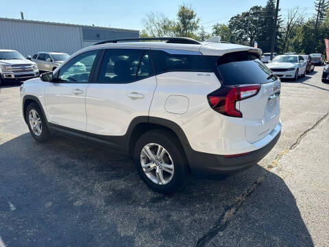 2022 GMC Terrain SLE