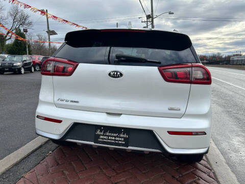 2017 Kia Niro EX