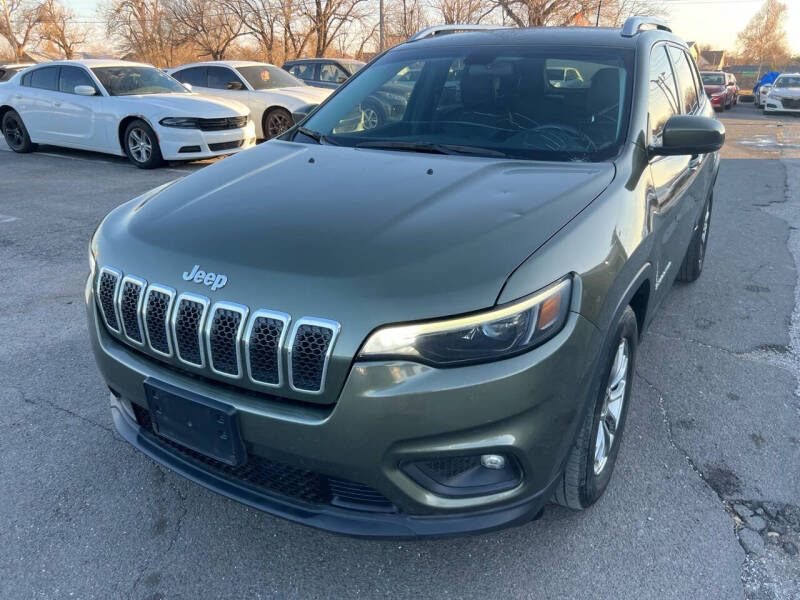 2019 Jeep Cherokee for sale at IT GROUP in Oklahoma City OK