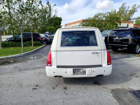 2011 Cadillac DTS Pro Coachbuilder Limo
