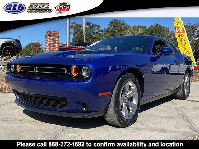 2022 Dodge Challenger SXT