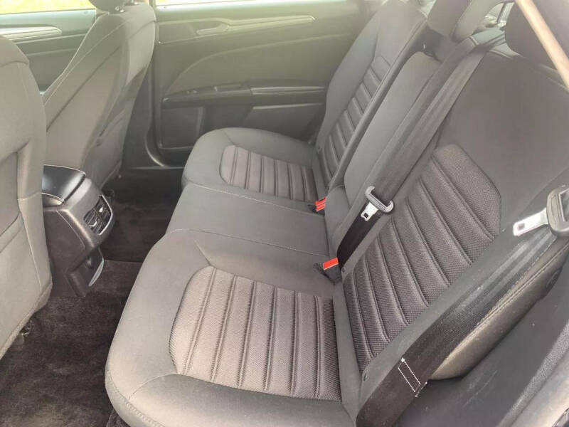 2018 Ford Fusion Hybrid SE