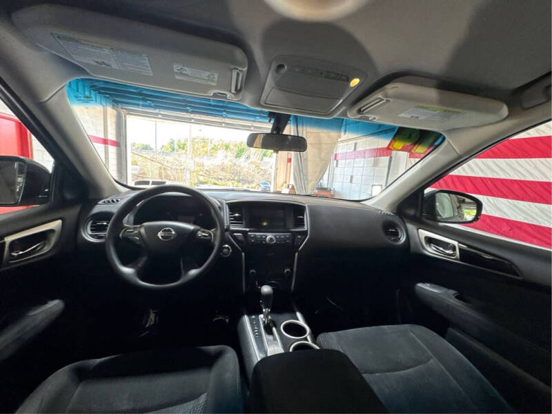 2014 Nissan Pathfinder S