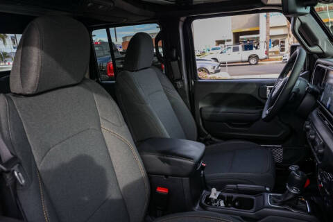 2025 Jeep Gladiator Willys