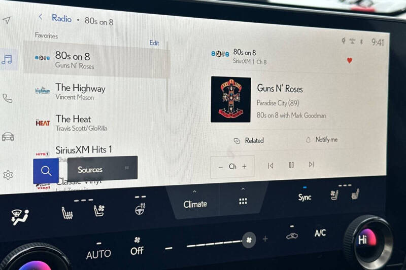 2025 Lexus NX 350h Premium