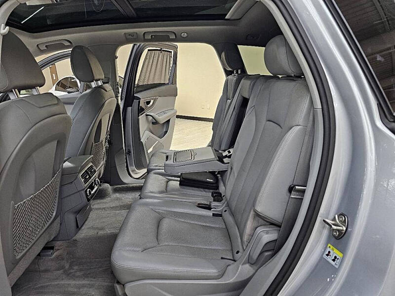 2017 Audi Q7 3.0T quattro Prestige