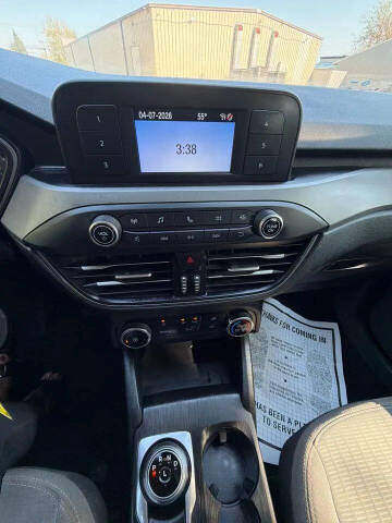 2020 Ford Escape S