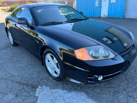 2003 Hyundai Tiburon for sale at Bright Star Motors in Tacoma WA