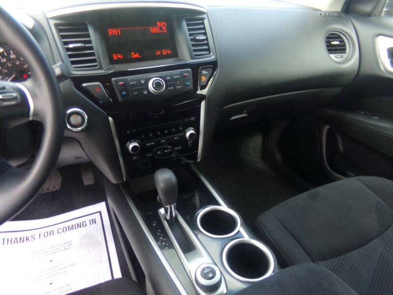 2015 Nissan Pathfinder S