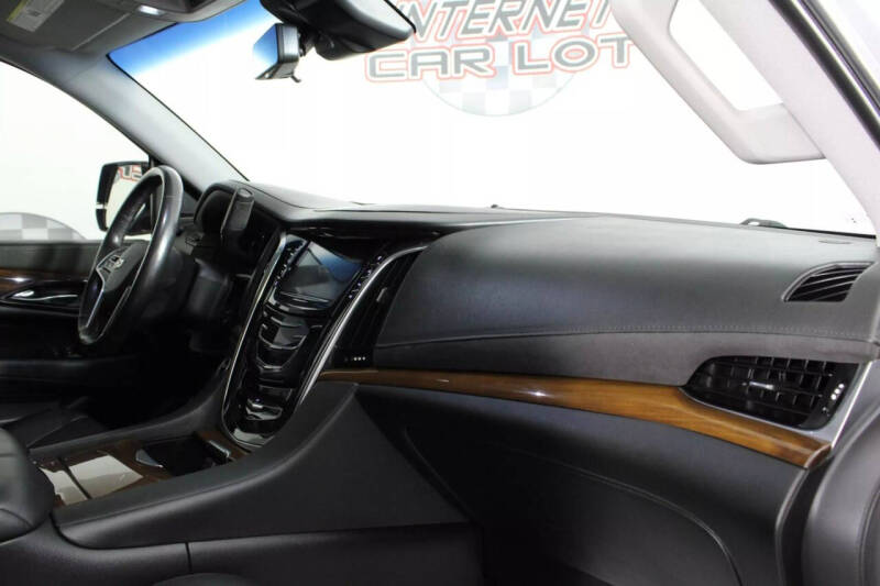 2020 Cadillac Escalade ESV Luxury