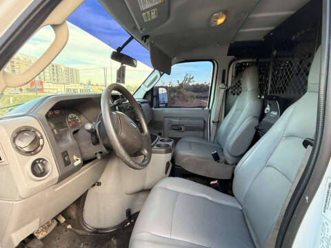 2013 Ford E-Series E-150