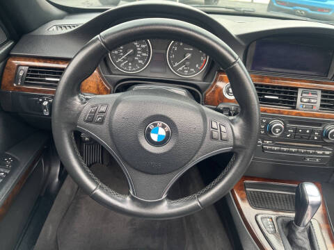 2012 BMW 3 Series 328i