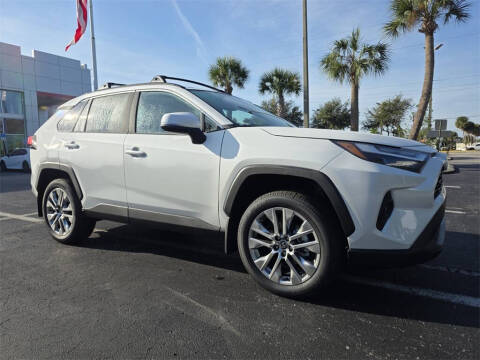 2025 Toyota RAV4 XLE Premium