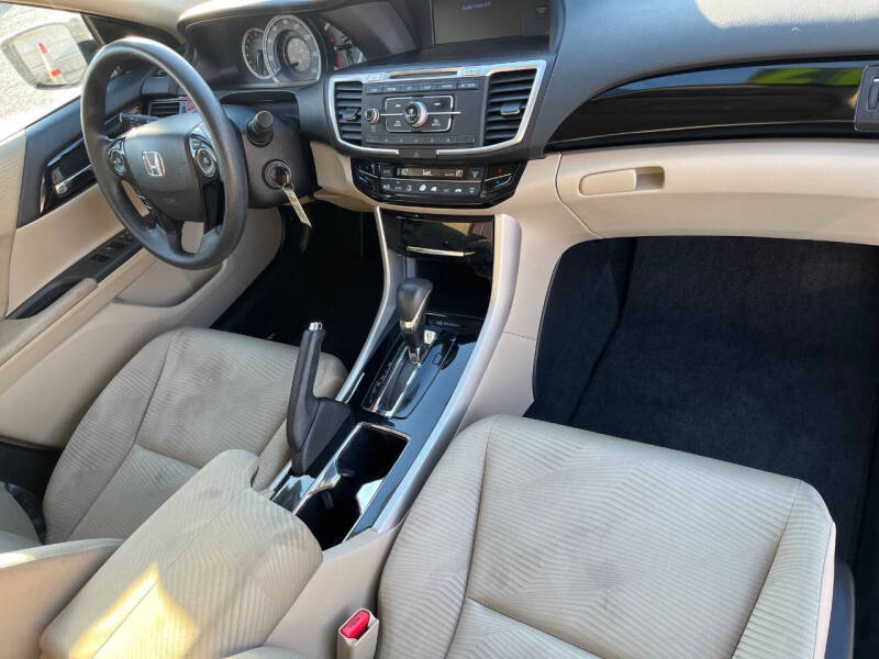 2017 Honda Accord LX