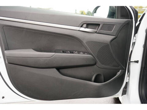 2019 Hyundai Elantra