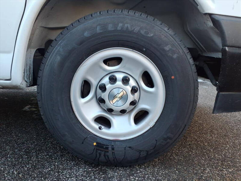 2020 Chevrolet Express 2500