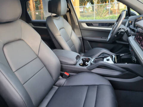 2024 Porsche Cayenne