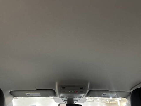 2026 Volkswagen Taos SE 4Motion