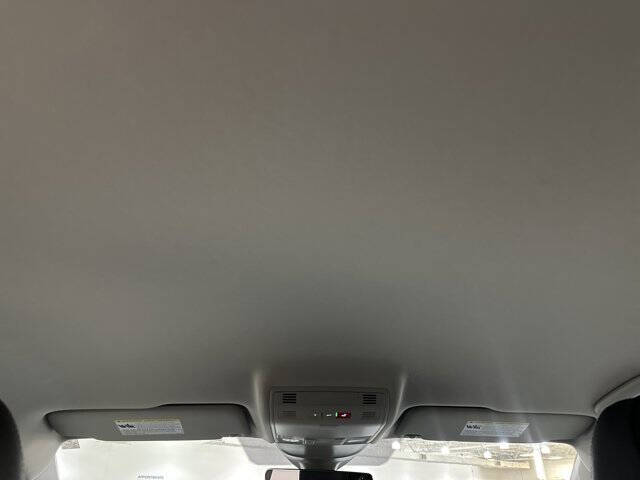 2026 Volkswagen Taos SE 4Motion