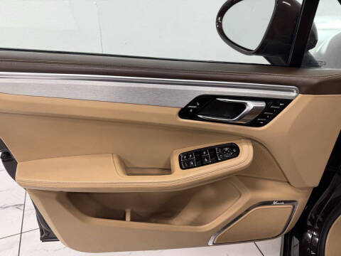 2017 Porsche Macan GTS