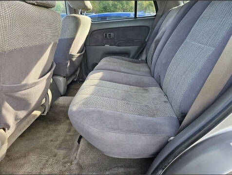 2002 Toyota 4Runner SR5