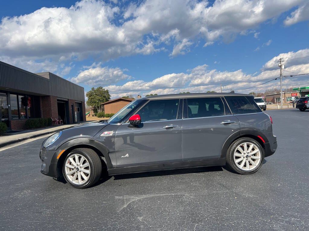 2017 MINI Clubman S photo 13