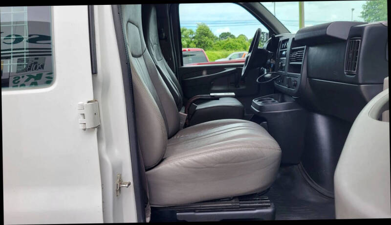 2015 Chevrolet Express 2500