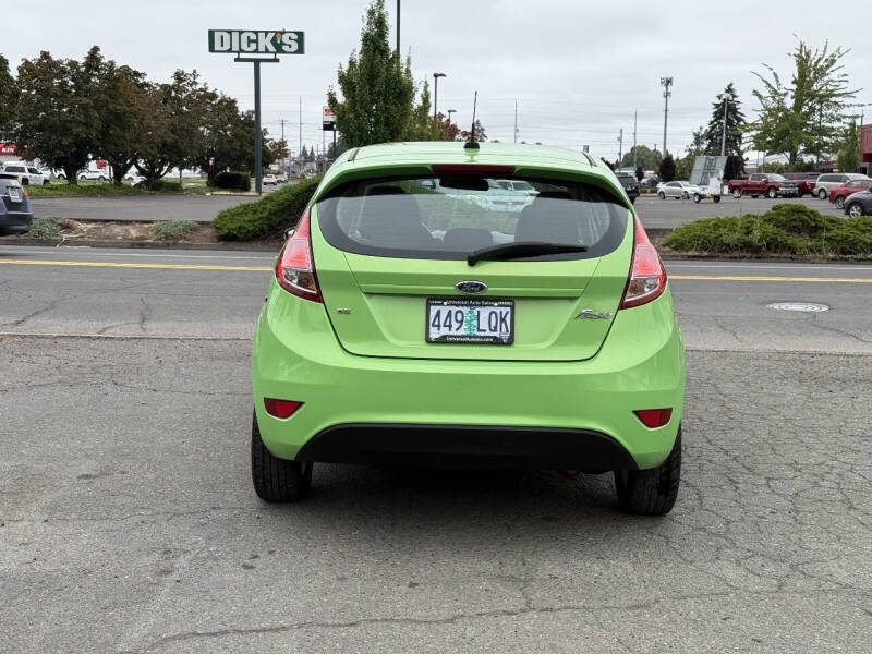2015 Ford Fiesta SE