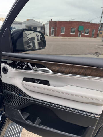 2025 Jeep Grand Wagoneer