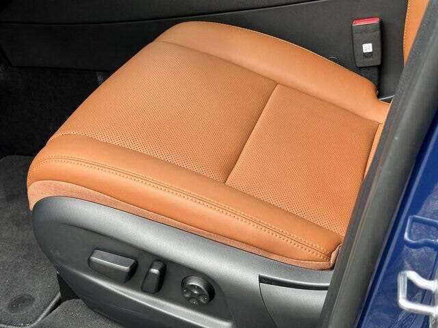 2025 VinFast VF8 Plus