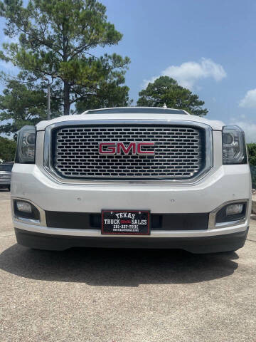 2017 GMC Yukon Denali