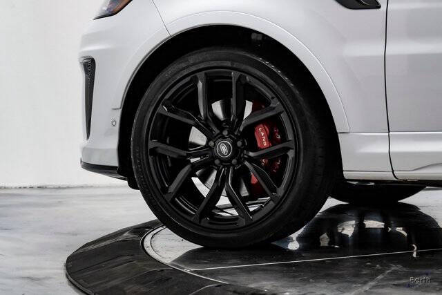 2020 Land Rover Range Rover Sport SVR