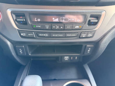 2017 Honda Pilot EX-L w/Honda Sensing