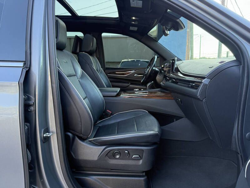 2021 Cadillac Escalade ESV Premium Luxury