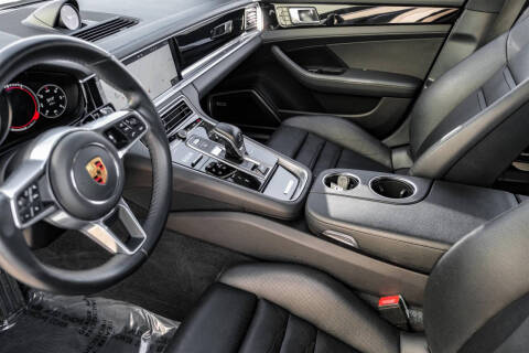 2018 Porsche Panamera