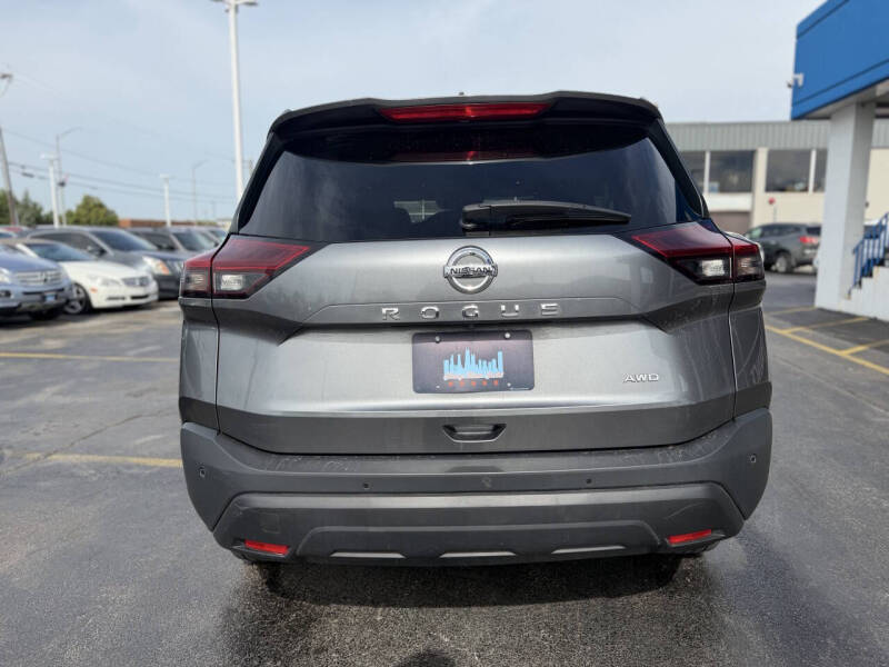 2021 Nissan Rogue S
