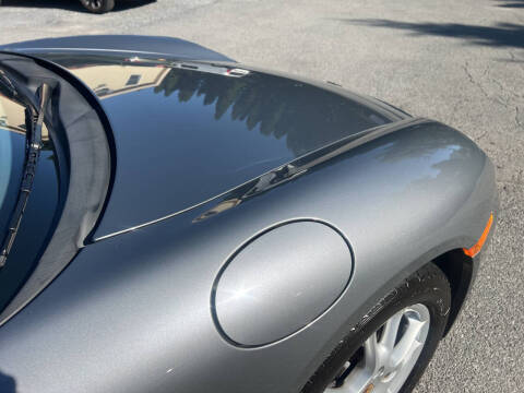 2005 Porsche Boxster
