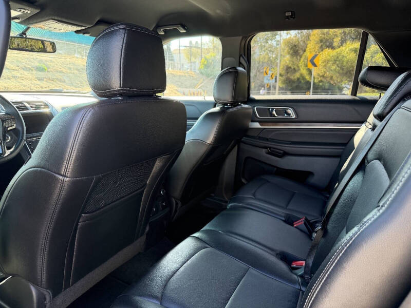 2017 Ford Explorer Limited