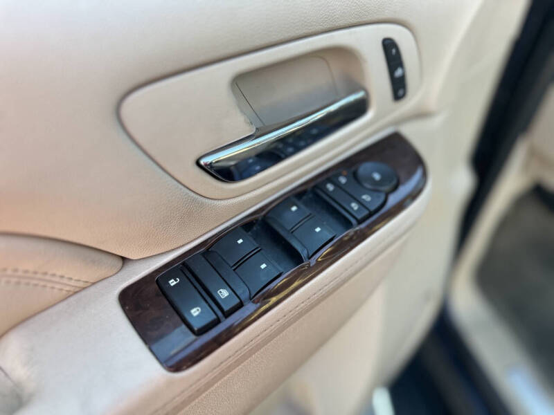 2013 Cadillac Escalade ESV Luxury