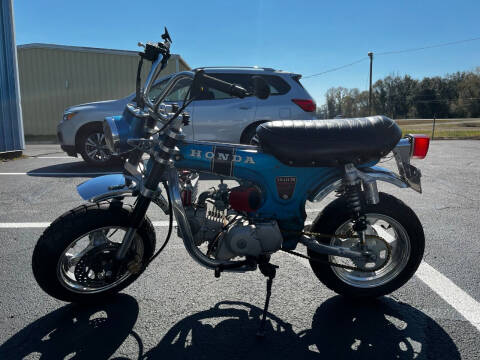 Honda Trail 125 Image