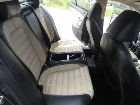 2010 Volkswagen CC Luxury