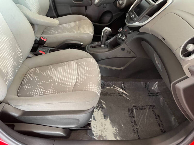 2020 Chevrolet Sonic LS