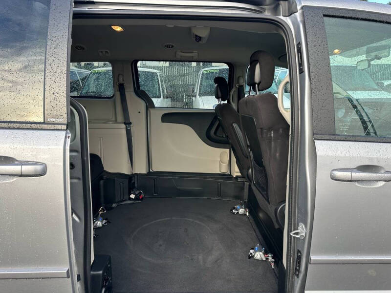 2013 Dodge Grand Caravan SXT