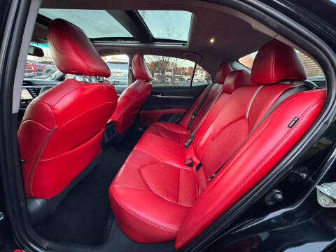 2020 Toyota Camry XSE