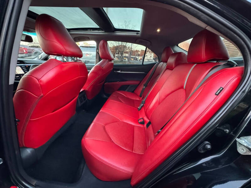 2020 Toyota Camry XSE